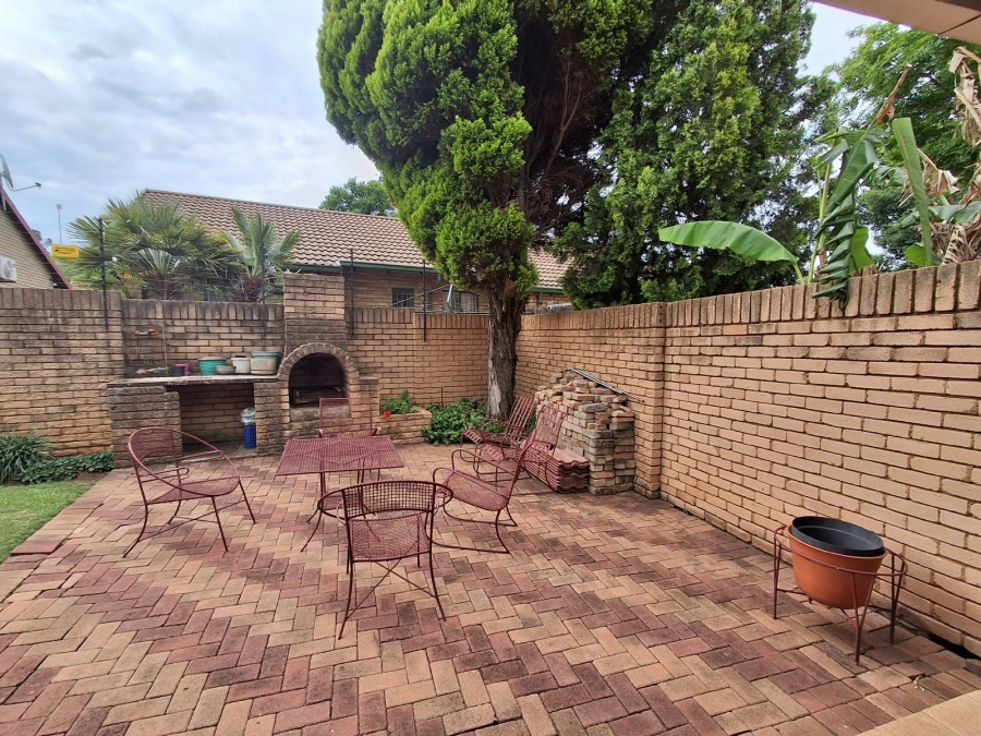 3 Bedroom Property for Sale in Dassie Rand North West